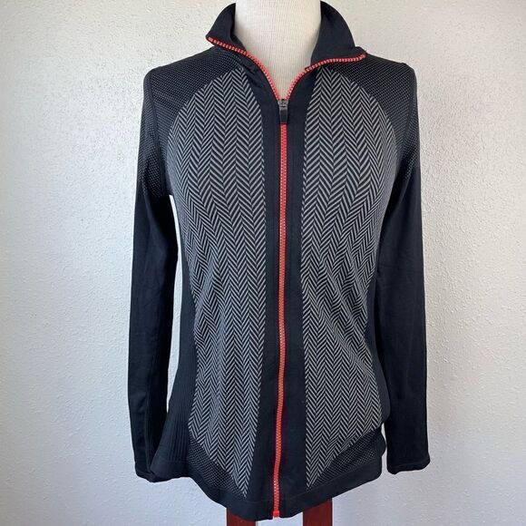 Fabletics Full Zip Athletic Jacket Size L EUC - Picture 1 of 7